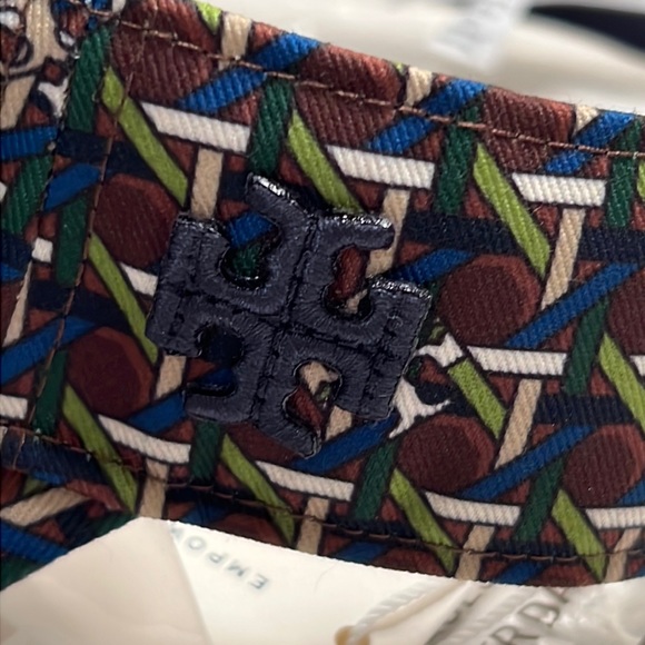 Tory Burch printed adjustable visor NWT Geo Print - Picture 6 of 6